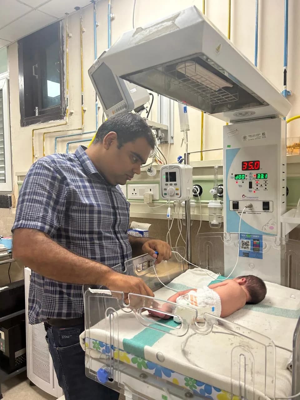 Newborn care at the clinic